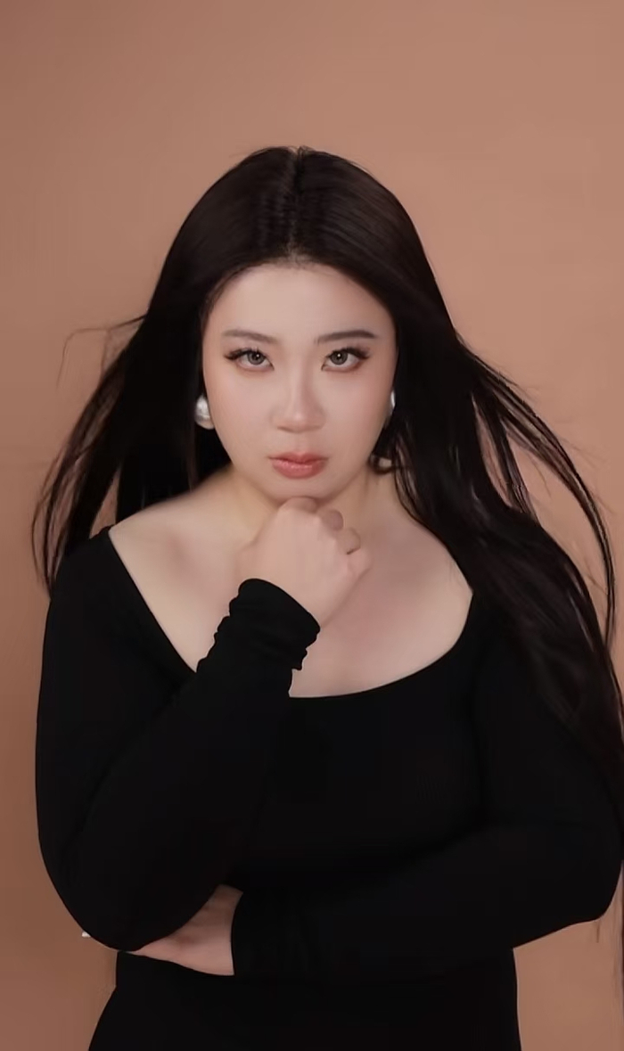 近200斤体重的颜如晶减肥后秀新装扮,网友:太美了!