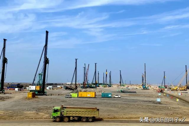 填海造地!中国又一超级工程:全球最大填海机场——大连新机场!|大连市|辽宁省|金州湾国际机场|航站楼|施工_新浪新闻