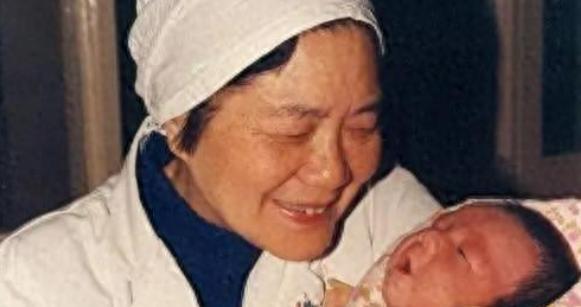 中国首例试管婴儿郑萌珠，被专家断言活不过40岁，如今怎么样了？
