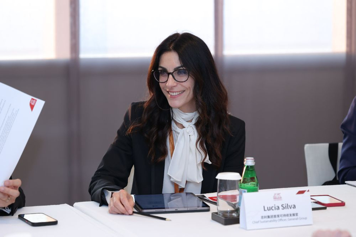 （忠利集团首席可持续发展官Lucia Silva）