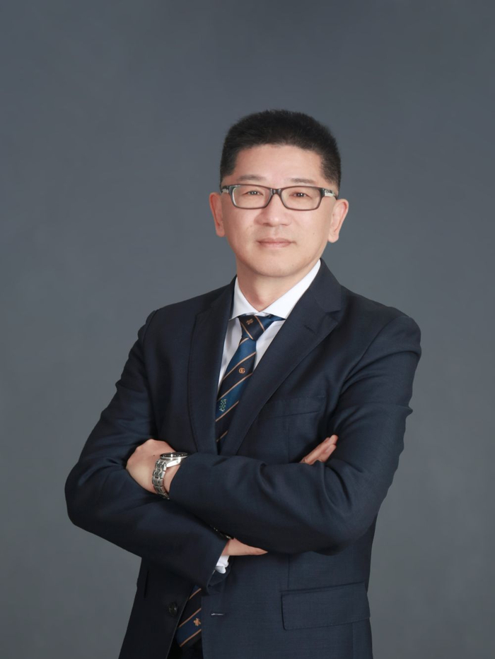 （中意财险首席执行官袁颖晖）