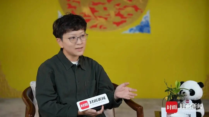 王珮瑜接受封面新闻记者采访 （刘叶/摄）