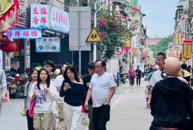 日照发布大雾橙色预警信号 请注意防范