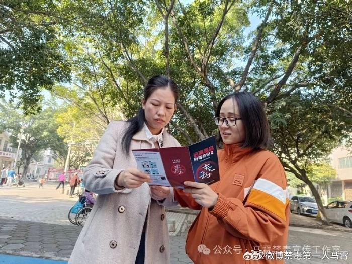 生活总会有不尽如人意的时候，但早安的拥抱可以让我们变得坚强无畏，早上好
