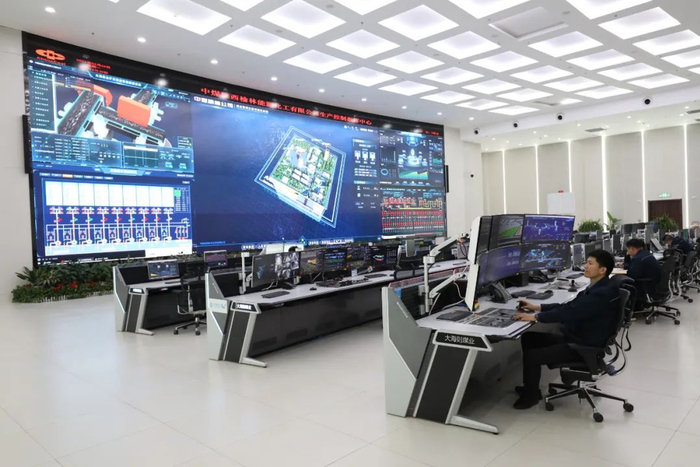 ▲煤矿生产控制指挥中心