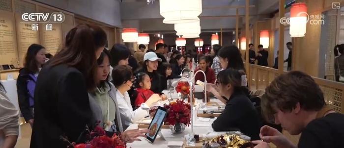 “接地气”“气温”“新板块”……多个关键词透视消费追“新”逐潮释放无限活力