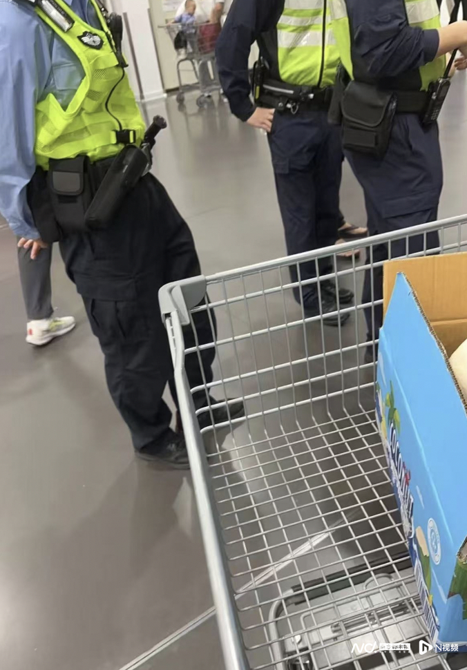 爆料人曾前往前海山姆投诉。