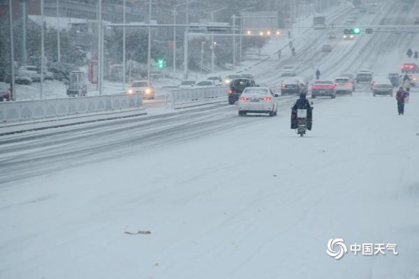 威海大雪预警图片