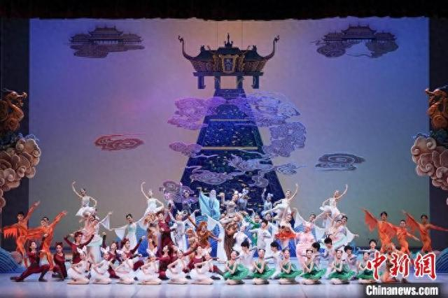 芭蕾舞剧《十二生肖》剧照。 时任摄