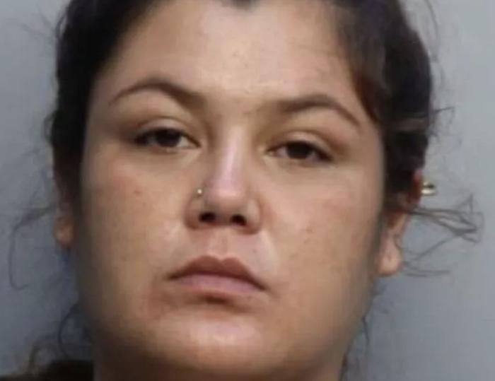 离奇！美佛州一女囚犯狱中怀孕产女：从未与孩子生父见过面，排气口成“计划”关键