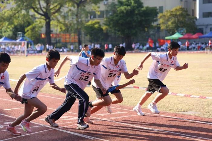 珠海市香樟中学校服图片