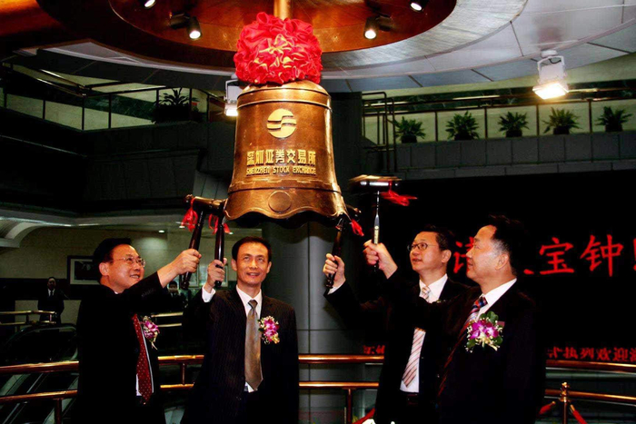 拓维信息作为“中国动漫第一股”上市