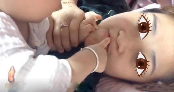 孩子这3种“烦人”行为，暗藏对妈妈深深的爱，宝宝：妈妈别嫌弃