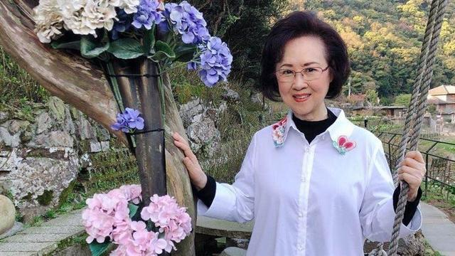 台媒曝琼瑶死亡原因是一氧化碳中毒,离世时身穿红色洋装面容安详