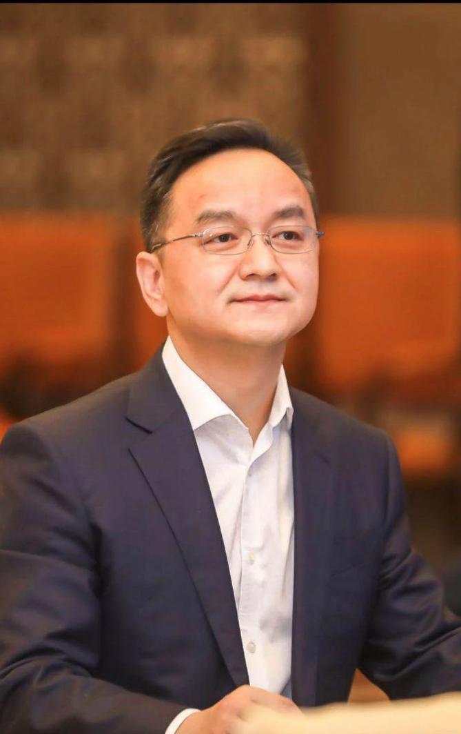头条的创始人简介是谁(头条的创始人简介是谁啊)