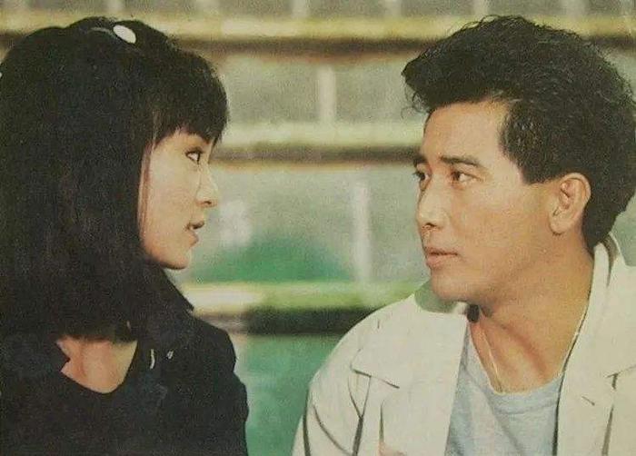  《在水一方》（1988）剧照。