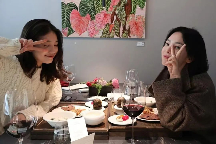 杭州美美科技怎么样爆米花 | 金高银的寸头肯定很凉快吧?“小辣椒”的千金是个mean girl?肯豆的UGG ootd也太实用了!_新闻资讯_第23张_活检穿刺产品网 杭州美美科技怎么样爆米花 | 金高银的寸头肯定很凉快吧?“小辣椒”的千金是个mean girl?肯豆的UGG ootd也太实用了!_https://www.jmylbn.com_新闻资讯_第23张