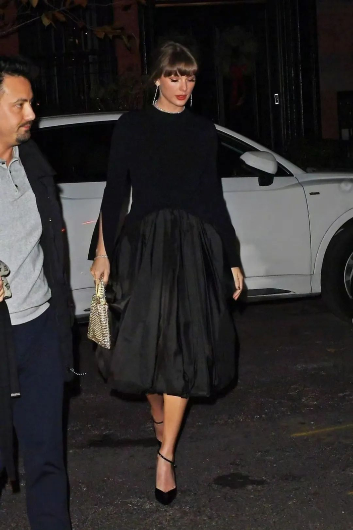 杭州美美科技怎么样爆米花 | 金高银的寸头肯定很凉快吧?“小辣椒”的千金是个mean girl?肯豆的UGG ootd也太实用了!_新闻资讯_第35张_活检穿刺产品网 杭州美美科技怎么样爆米花 | 金高银的寸头肯定很凉快吧?“小辣椒”的千金是个mean girl?肯豆的UGG ootd也太实用了!_https://www.jmylbn.com_新闻资讯_第35张