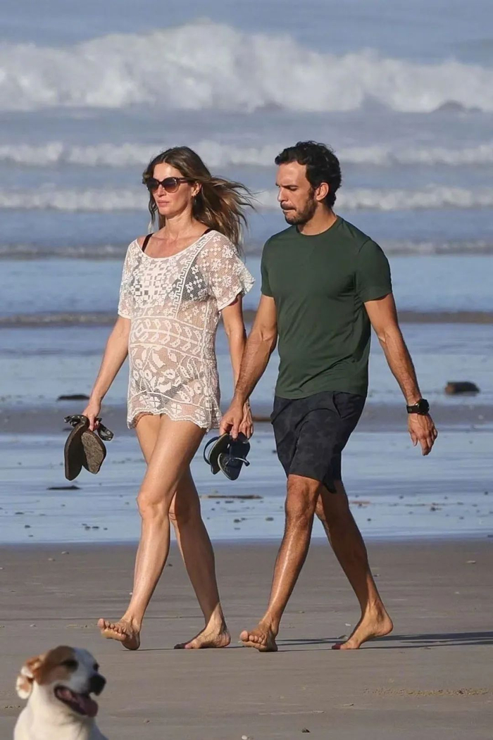 杭州美美科技怎么样爆米花 | 金高银的寸头肯定很凉快吧?“小辣椒”的千金是个mean girl?肯豆的UGG ootd也太实用了!_新闻资讯_第42张_活检穿刺产品网 杭州美美科技怎么样爆米花 | 金高银的寸头肯定很凉快吧?“小辣椒”的千金是个mean girl?肯豆的UGG ootd也太实用了!_https://www.jmylbn.com_新闻资讯_第42张