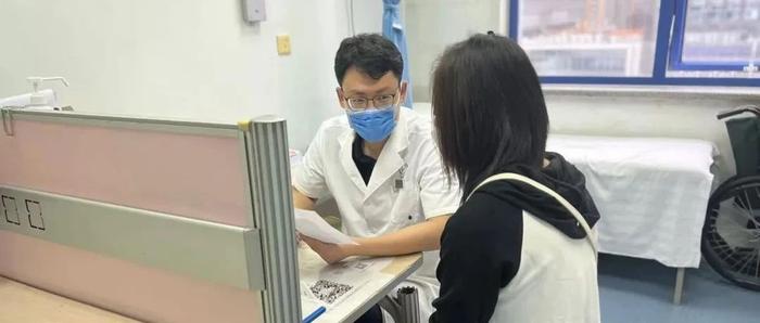 “走不进校门的孩子”求助儿童医院