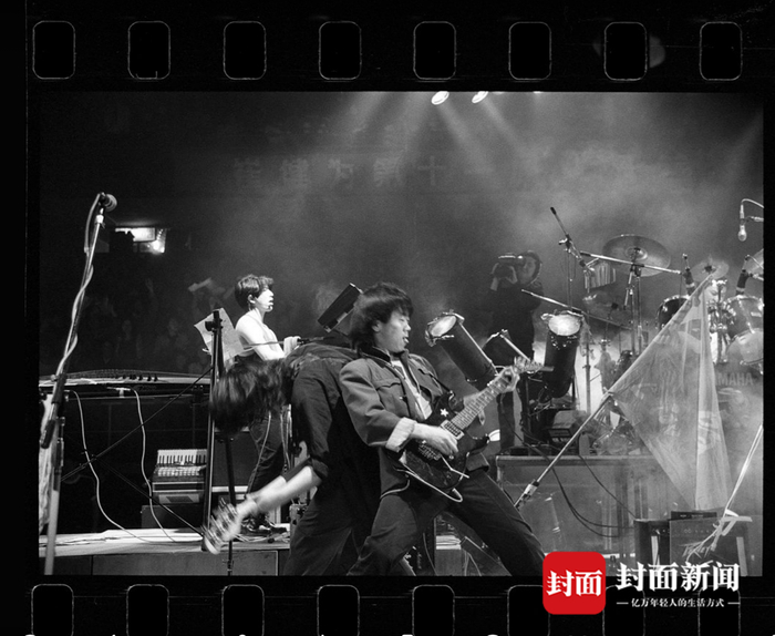 1990年“新长征路上的摇滚”成都站现场