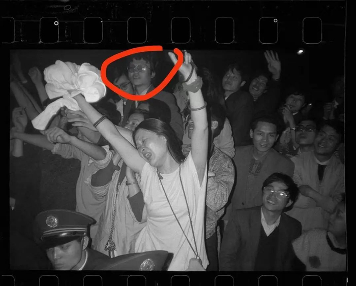 欧先生感觉自己就是“山上那块“