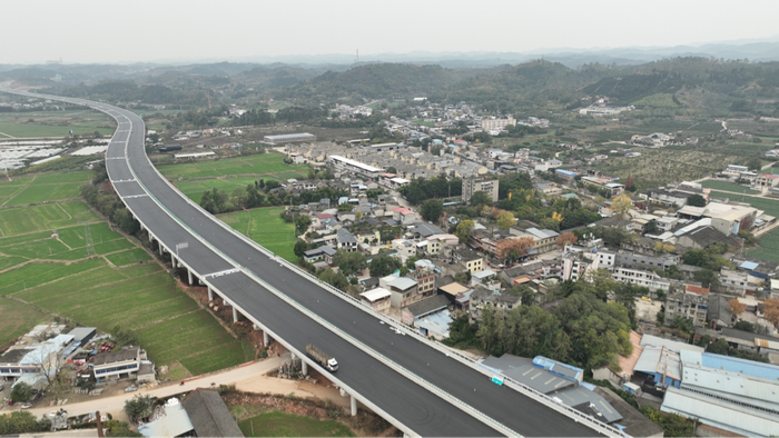 成绵高速扩容项目航拍