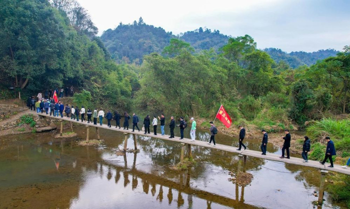 祁禄山红军小道