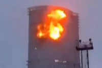 俄罗斯，突发！多个住宅楼遇袭爆炸，机场紧急关闭！