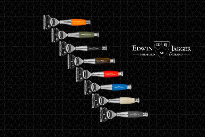 马上就是年底了，给另一半送一套精致考究的剃须装备犒劳他们，应该没有人会拒绝。