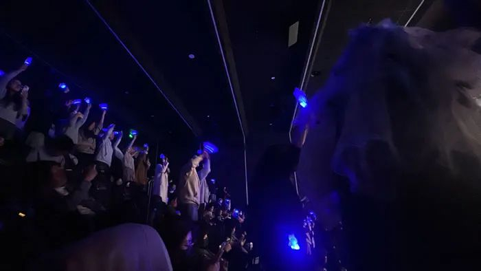 《张杰曜北斗巡回演唱会》首映日现场 图源：记者拍摄