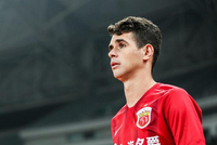 媒体人：奥斯卡是全球打工人典范 中国打工人理想目标应该是杜佳