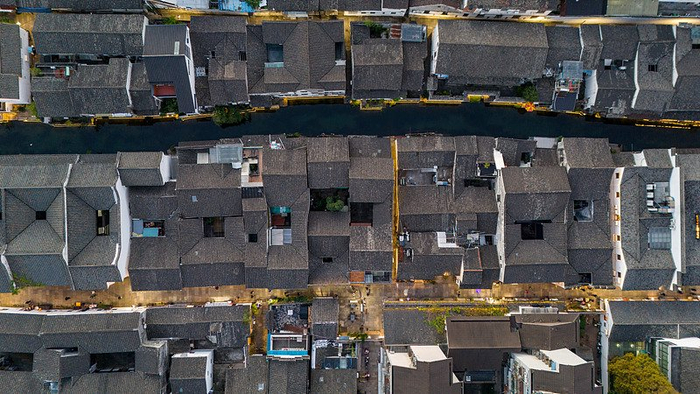 浙江绍兴仓桥直街历史街区。视觉中国 图