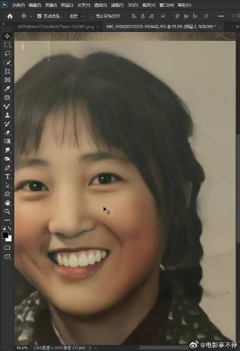 网友想看贾玲和妈妈的合影