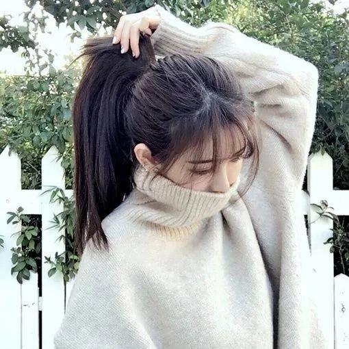 男人的这些“小动作”，多半是在试探你是否喜欢他，你懂吗？