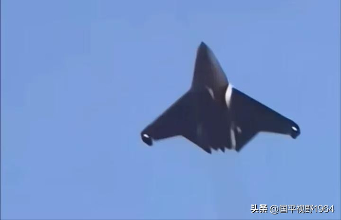 沈飞的第六代战机,是一款舰载战斗机?国外军网称其为“歼-50”