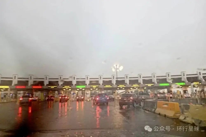 从墨西哥陆路入境美国德州  图：作者