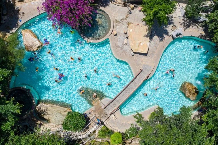 旅居个旧，品尝美食是最不可辜负的一站。