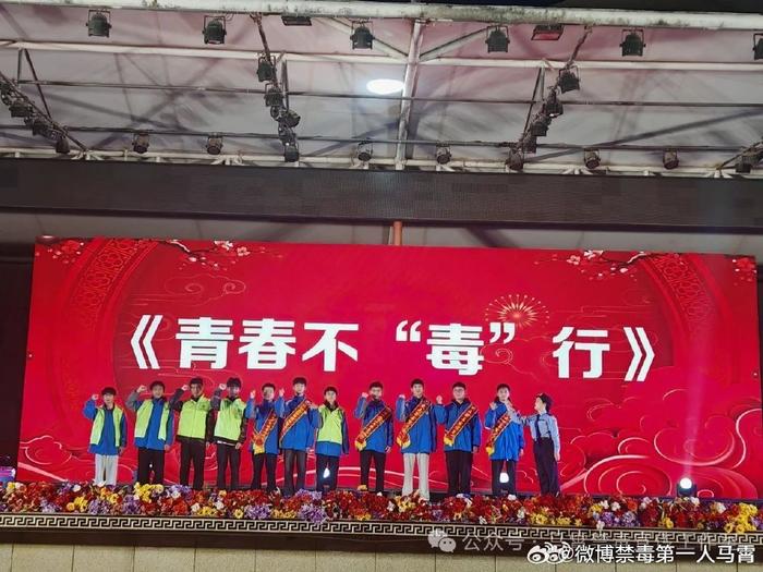 愿清晨的第一缕阳光带给你无尽的希望与温暖…