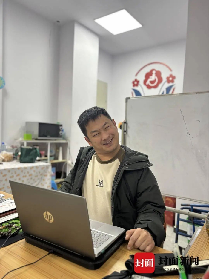 范雄在他的工作室