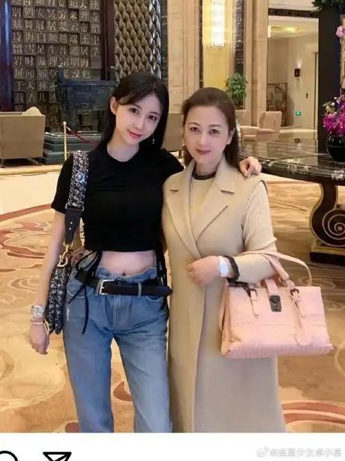 潘玮柏老婆产子图片