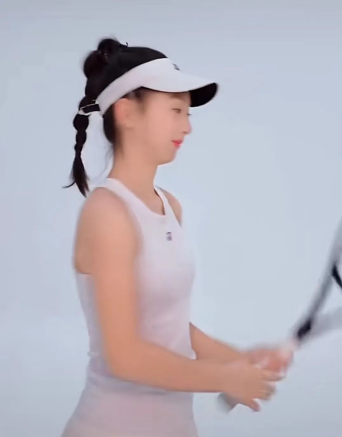 “森蝶”视频中的侧面情况