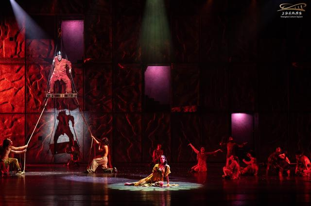 《巴黎圣母院》 剧照