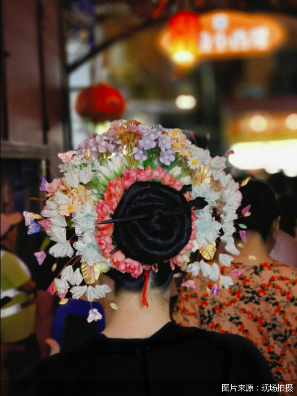 “非遗”带火小城游