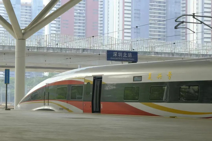 图源：广铁集团深圳火车站