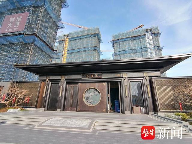 中式园林小区，颇受当地市民喜欢。张建波 摄
