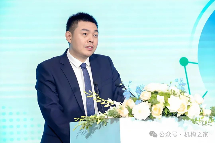 注：上图为本次代为履职行长/总经理一职的“80后”副行长白雨石。