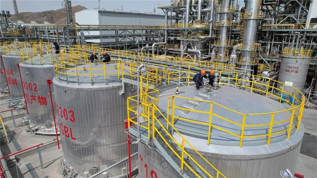 全力打造全球最大BDO一体化生产基地。（资料图）