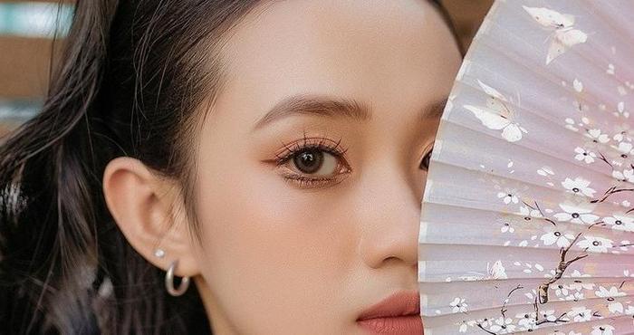 管住嘴，守住心，才能走得稳，行得远！