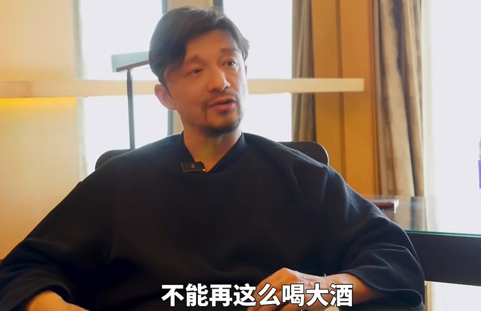 谢晖再谈被偷拍:家人规定我不能再喝大酒,两瓶啤酒不能多